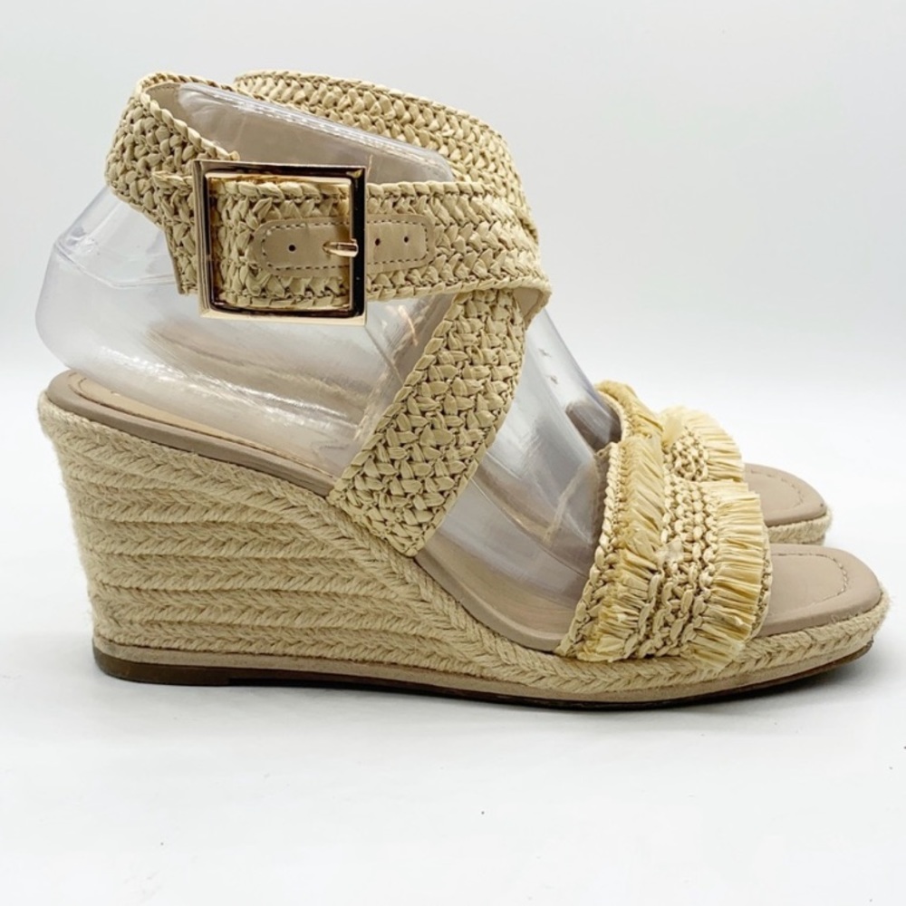 NWOT Enzo Angiolini wedges